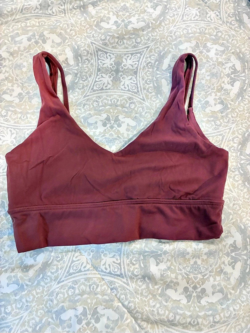 BuffBunny Sports Bra in Burgundy Size Large Like New